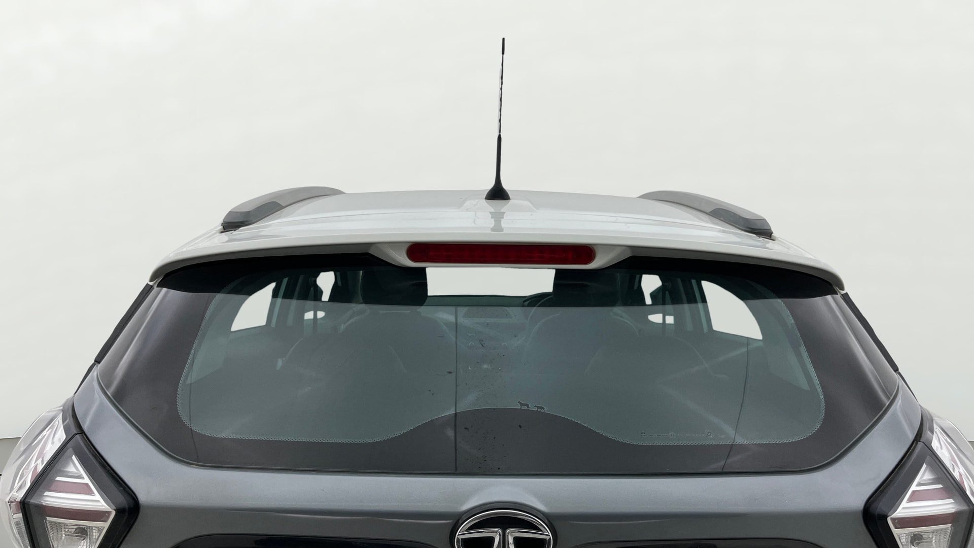 View 2020 Tata Nexon Revotron XM Image 4 Used 2020 Tata Nexon Revotron XM Image 4