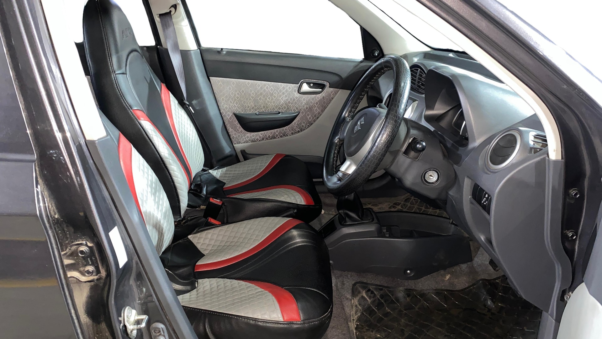 View 2018 Maruti Suzuki Alto 800 LX Image 25 Used 2018 Maruti Suzuki Alto 800 LX Image 25