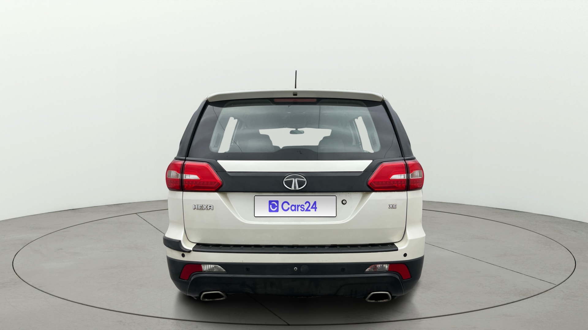 View 2017 Tata Hexa XE 4X2 Image 40 Used 2017 Tata Hexa XE 4X2 Image 40