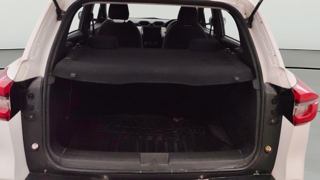 View Nissan Magnite Image 37 Used Nissan Magnite Image 37