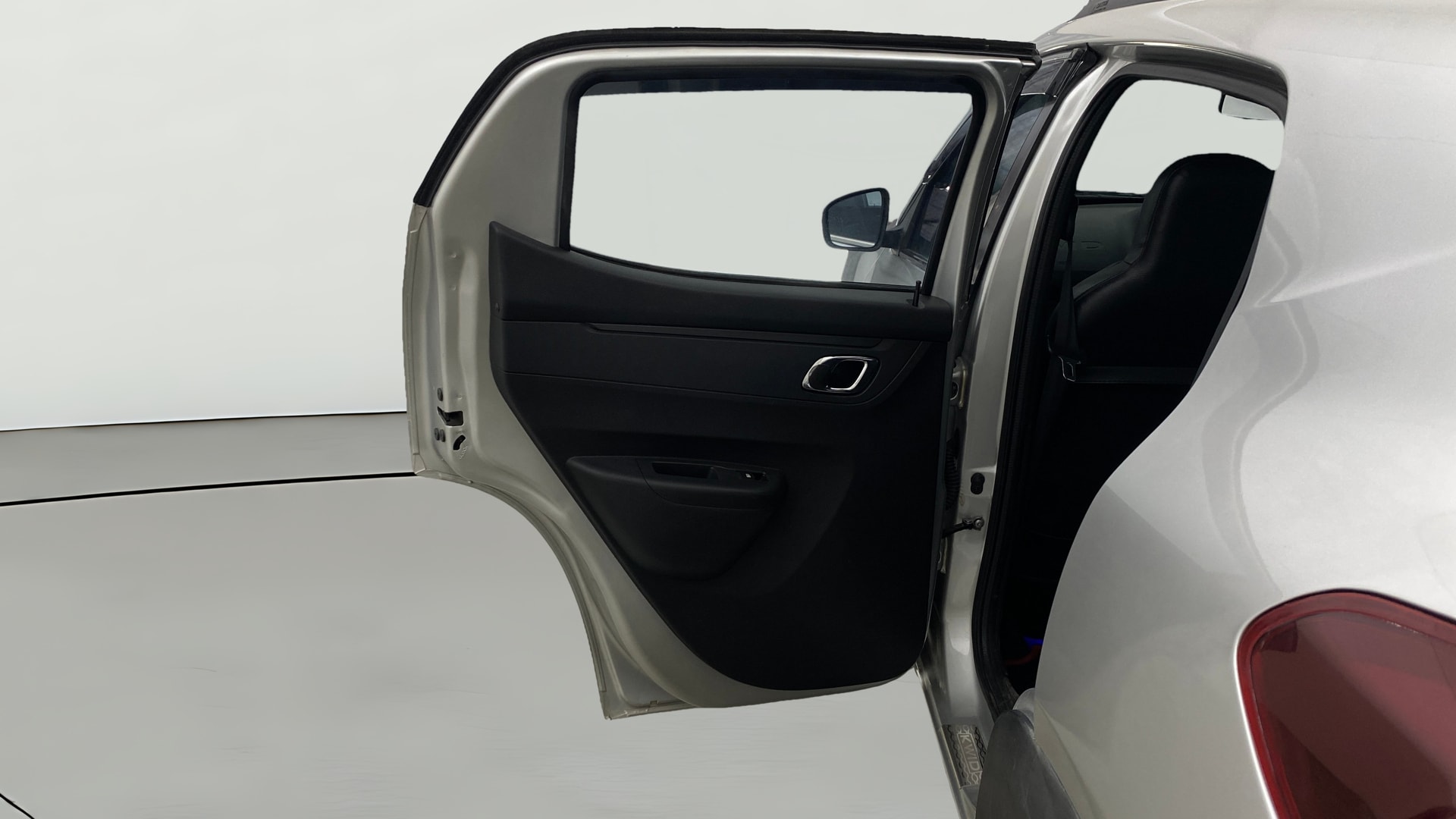 View 2023 Renault Kwid RXL 1.0 BS IV Image 22 Used 2023 Renault Kwid RXL 1.0 BS IV Image 22