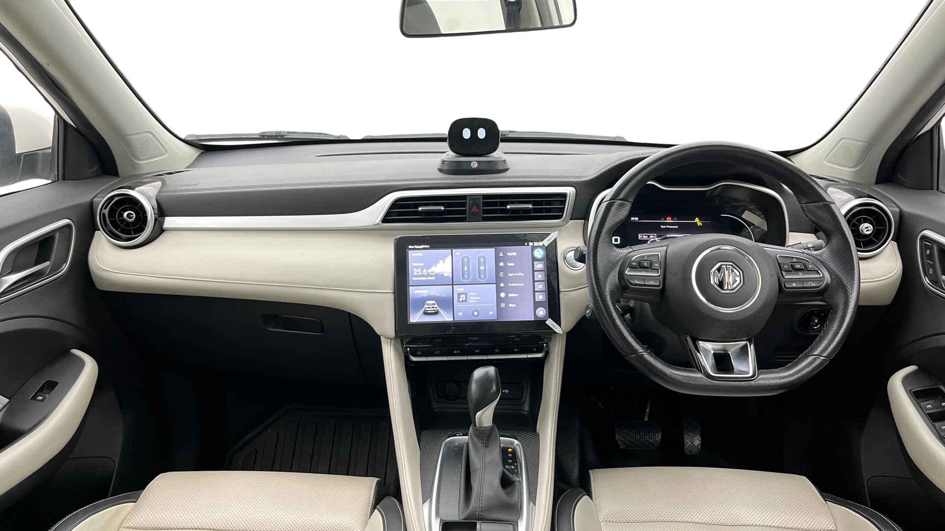 View 2023 MG Astor Sharp 1.5 CVT Image 15 Used 2023 MG Astor Sharp 1.5 CVT Image 15
