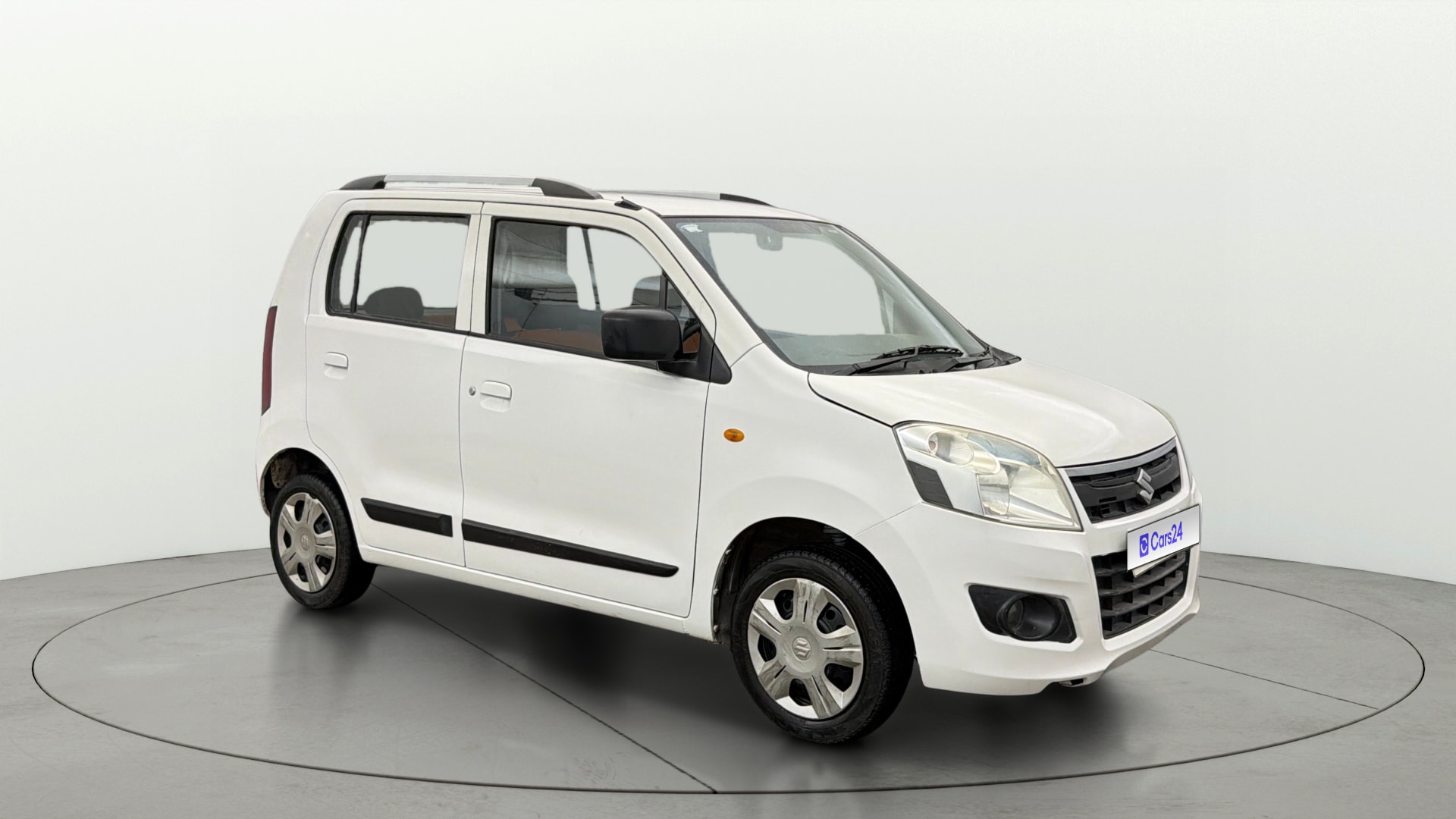 View 2018 Maruti Suzuki 1000 Base Variant Image 21 Used 2018 Maruti Suzuki 1000 Base Variant Image 21