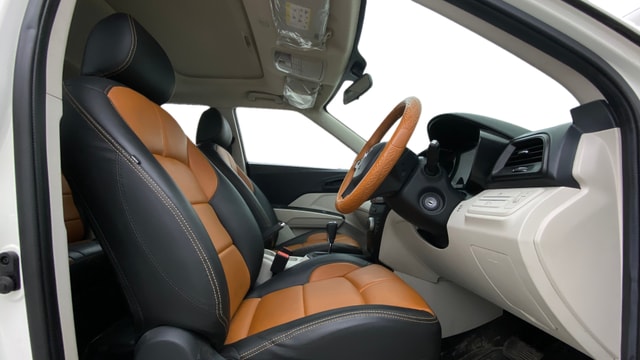 View Mahindra XUV300 Image 27 Used Mahindra XUV300 Image 27