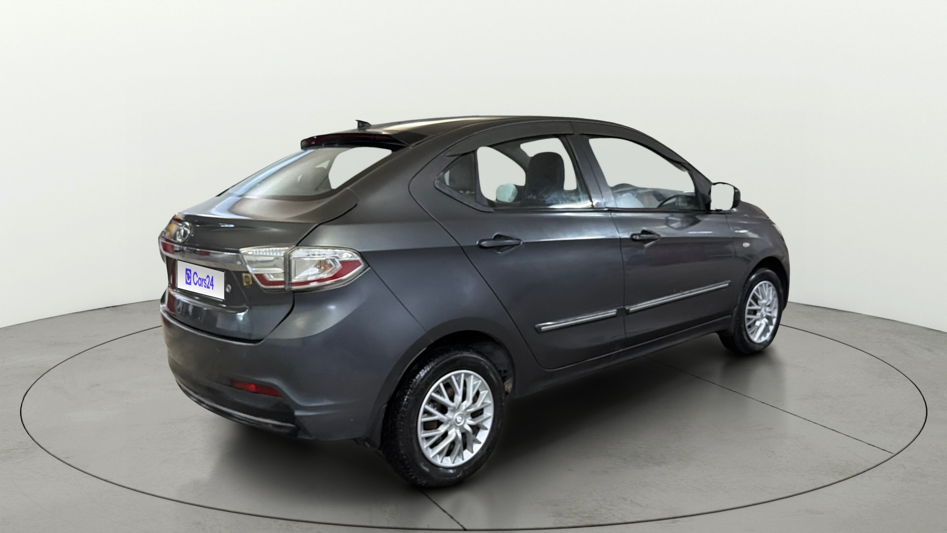 View 2020 Tata Tigor XE Diesel Image 41 Used 2020 Tata Tigor XE Diesel Image 41