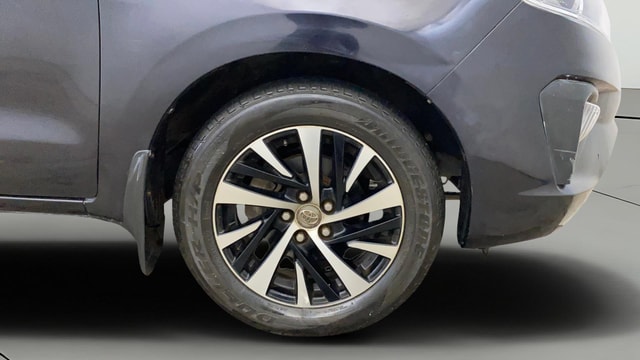 View Toyota Innova Crysta Image 45 Used Toyota Innova Crysta Image 45