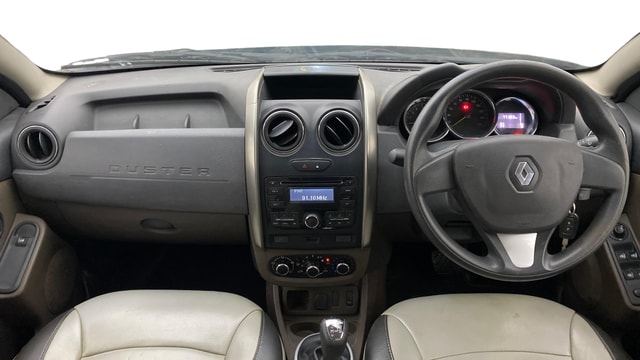 View Renault Duster Image 15 Used Renault Duster Image 15