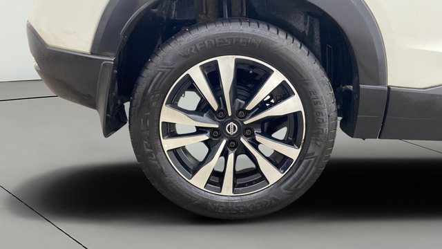 View Nissan Kicks Image 24 Used Nissan Kicks Image 24