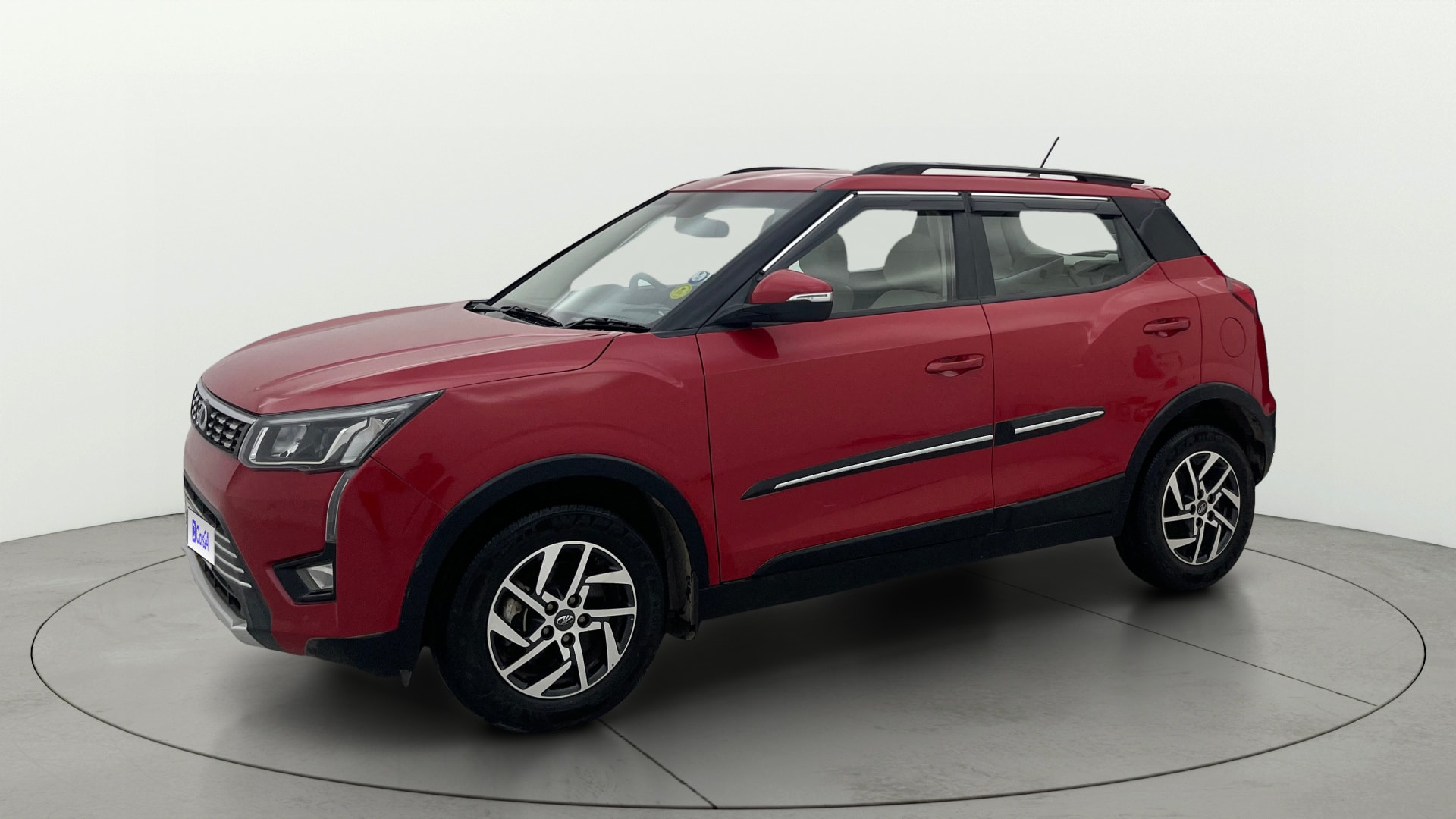 Used 2022 Mahindra XUV300 Used 2022 Mahindra XUV300