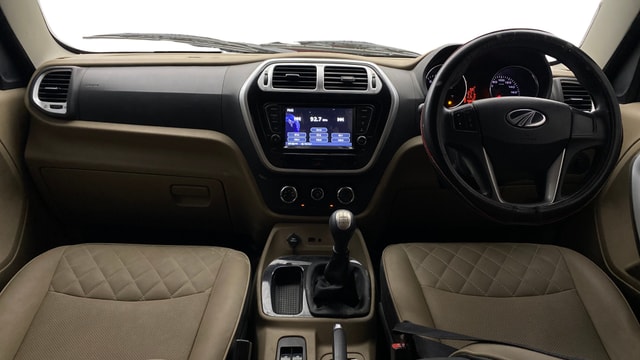 View Mahindra TUV300 Image 15 Used Mahindra TUV300 Image 15