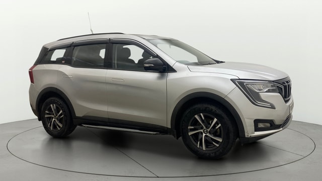 View Mahindra XUV700 Image 24 Used Mahindra XUV700 Image 24