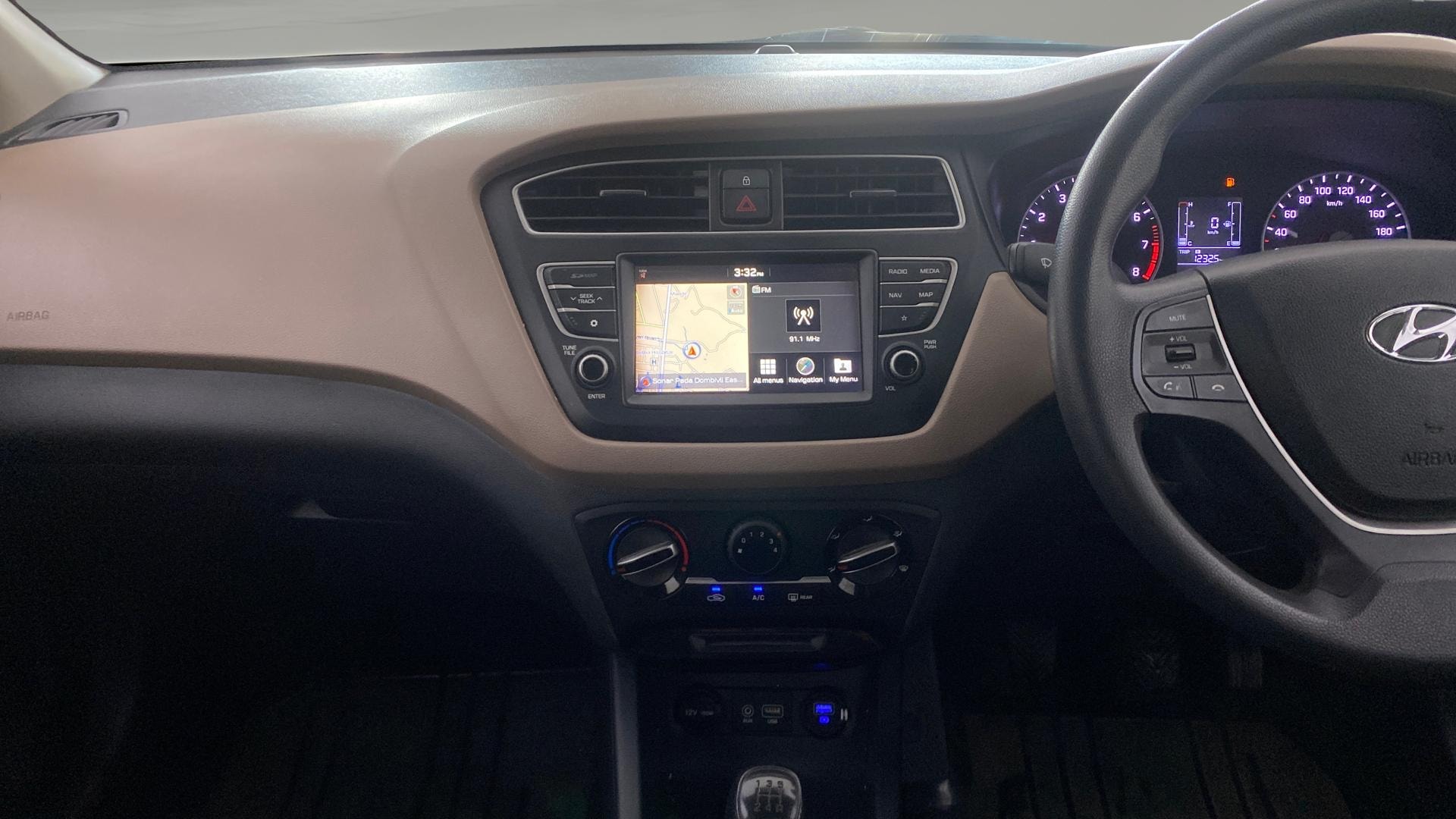 View 2019 Hyundai Elite i20 1.2 Sportz Plus Petrol Image 17 Used 2019 Hyundai Elite i20 1.2 Sportz Plus Petrol Image 17