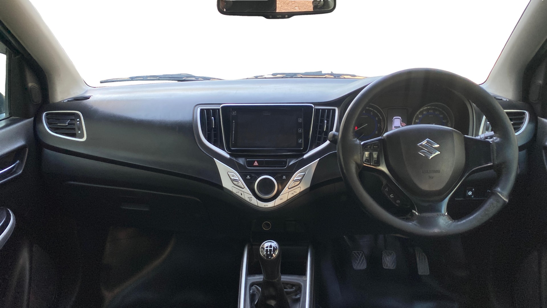 View 2018 Maruti Suzuki 1000 Base Variant Image 15 Used 2018 Maruti Suzuki 1000 Base Variant Image 15
