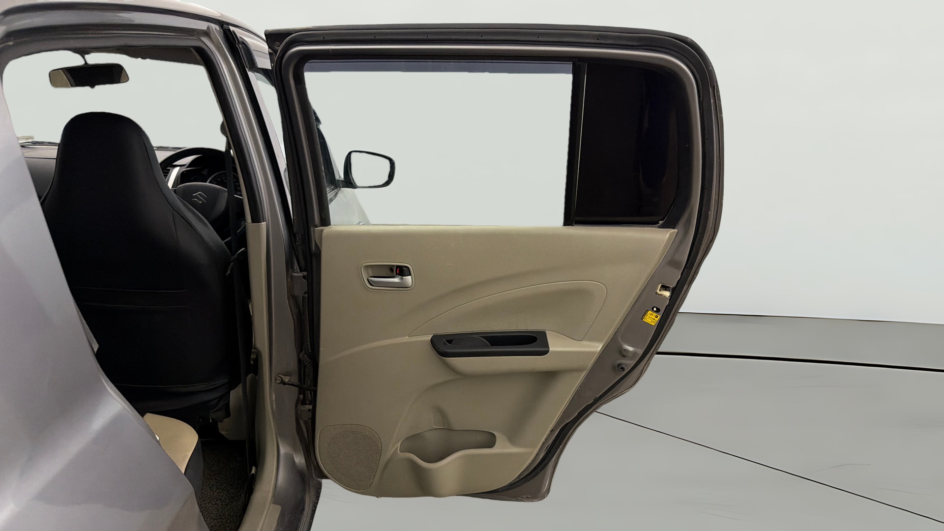 View 2014 Maruti Suzuki 1000 Base Variant Image 7 Used 2014 Maruti Suzuki 1000 Base Variant Image 7