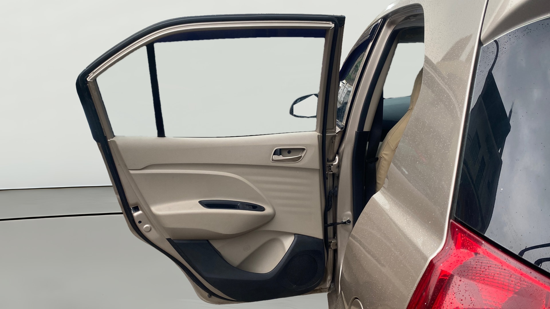 View 2022 Hyundai New Santro Magna AMT Image 22 Used 2022 Hyundai New Santro Magna AMT Image 22