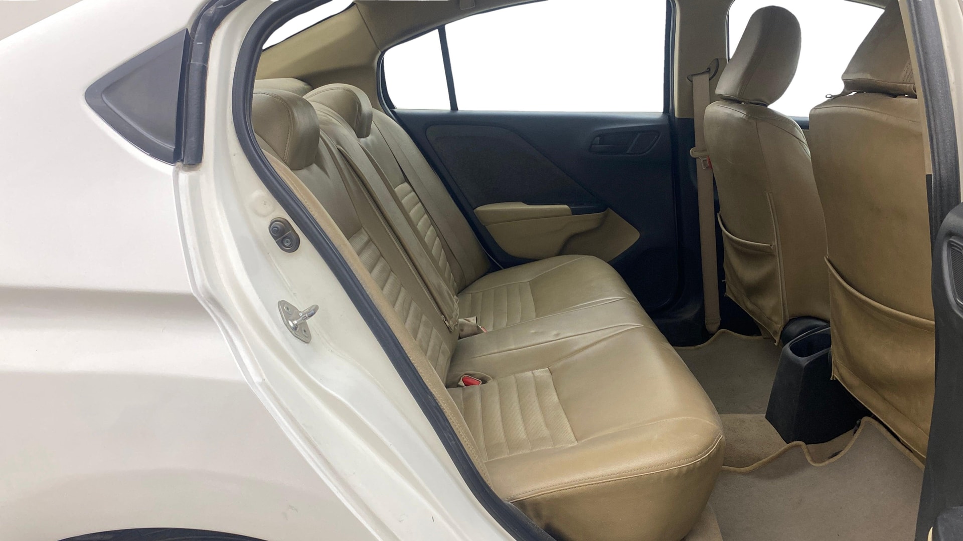 View 2015 Honda City ZX MT Diesel Anniversary Edition Image 28 Used 2015 Honda City ZX MT Diesel Anniversary Edition Image 28