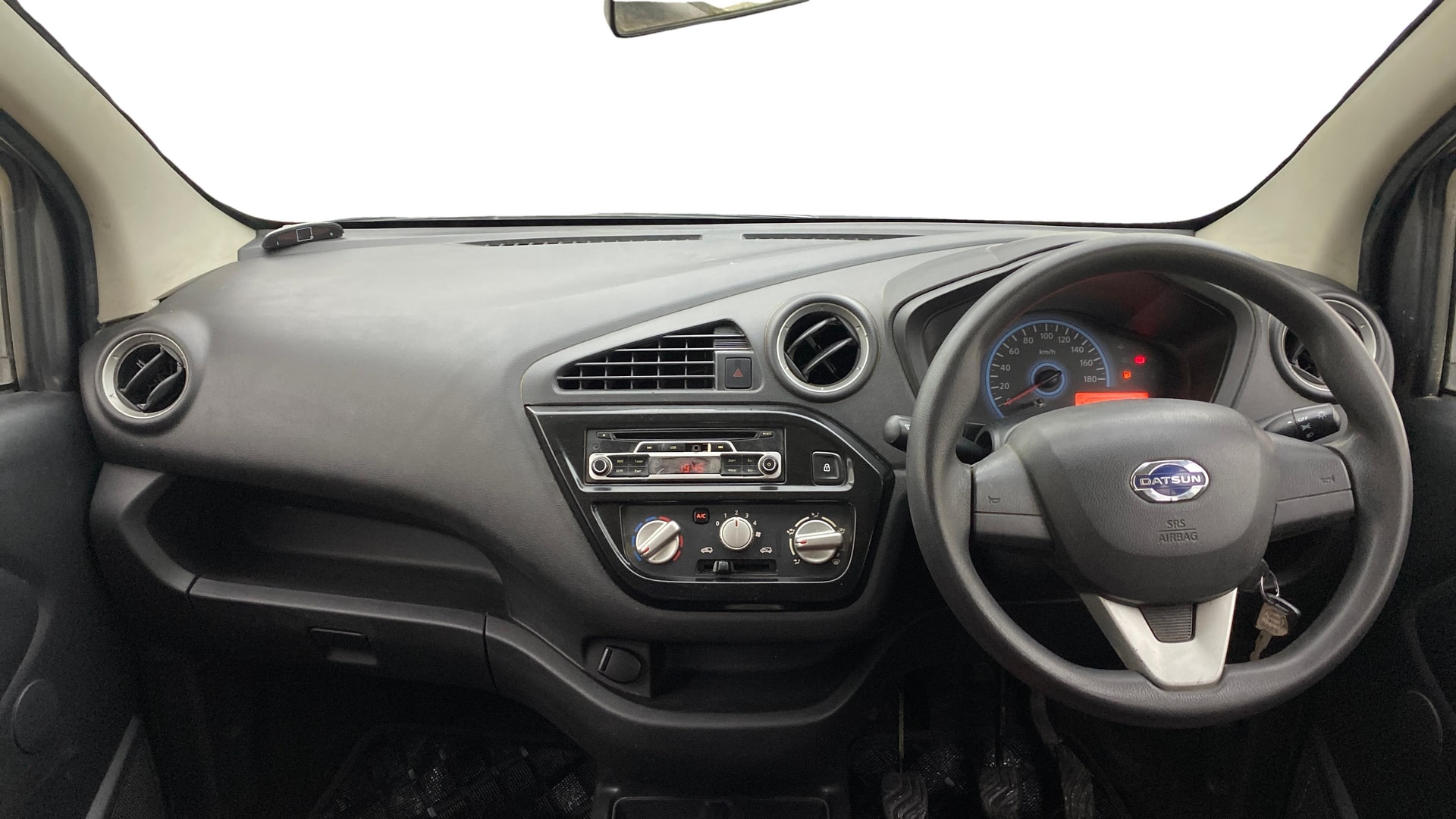 View 2018 Datsun Redi GO S-1.0L BS IV Image 15 Used 2018 Datsun Redi GO S-1.0L BS IV Image 15