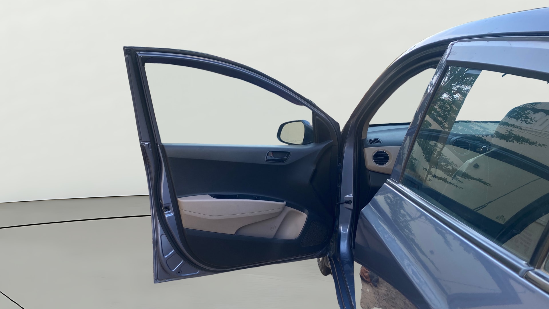 View 2016 Hyundai Grand i10 Magna 1.2 Kappa VTVT Image 31 Used 2016 Hyundai Grand i10 Magna 1.2 Kappa VTVT Image 31
