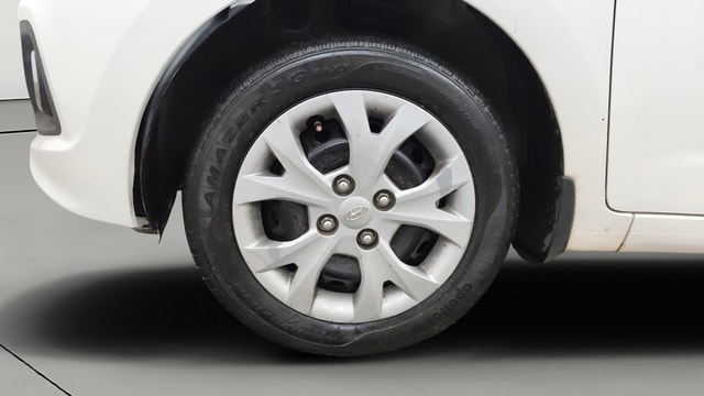 View Hyundai Grand i10 Image 27 Used Hyundai Grand i10 Image 27