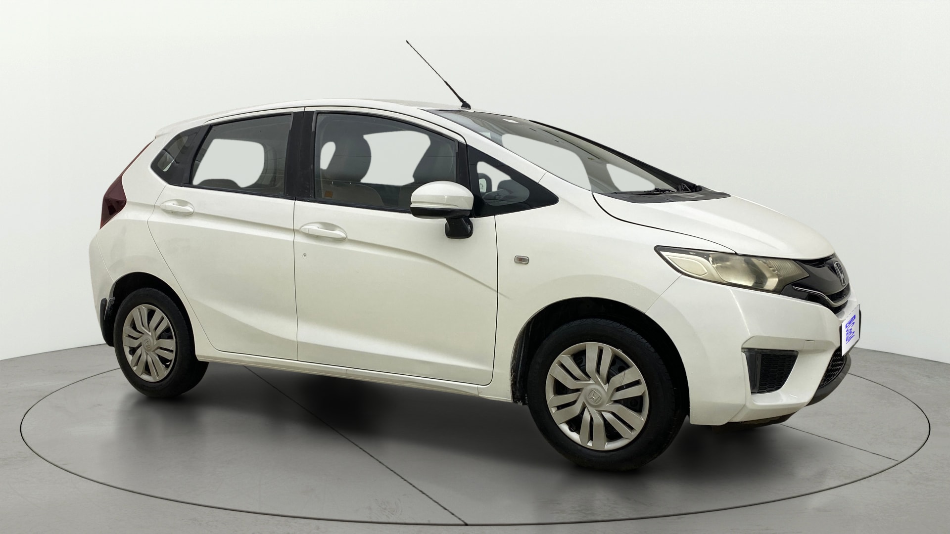 View 2017 Honda Jazz E MT Diesel Image 21 Used 2017 Honda Jazz E MT Diesel Image 21