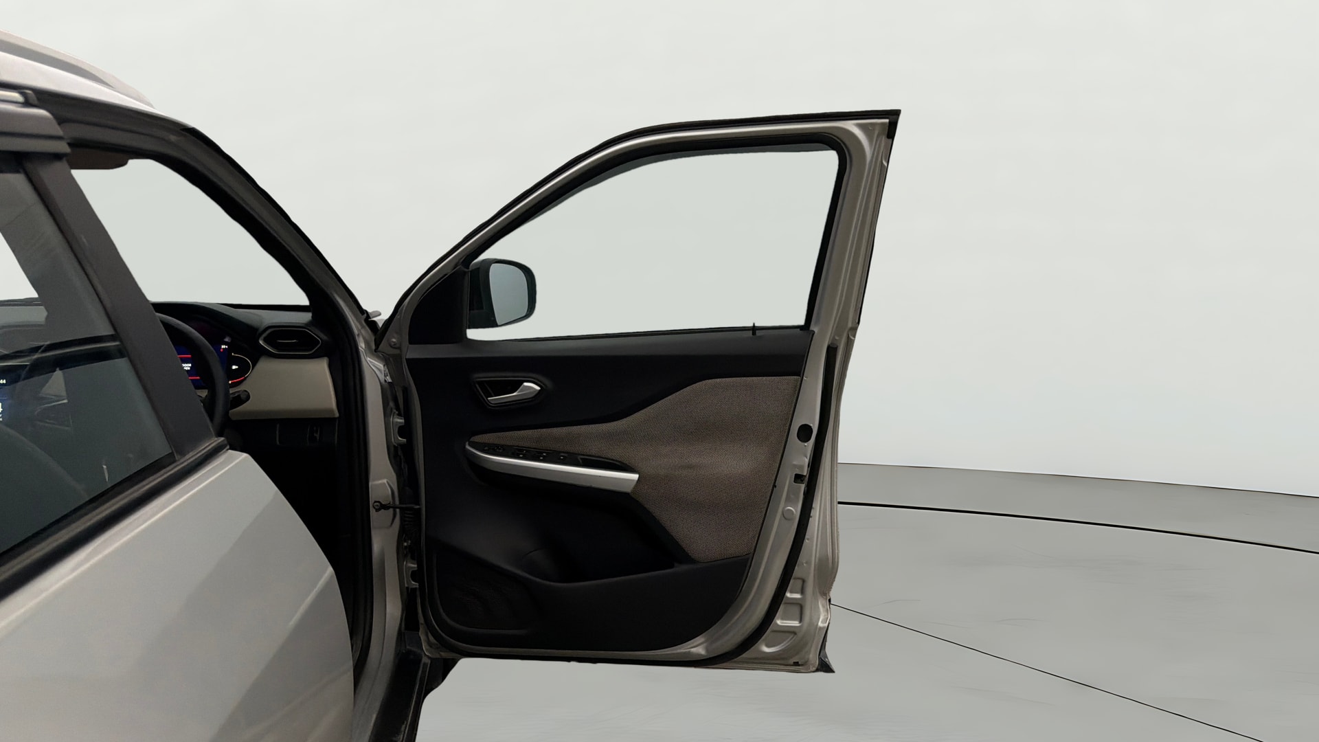 View 2021 Nissan Magnite XV Image 46 Used 2021 Nissan Magnite XV Image 46
