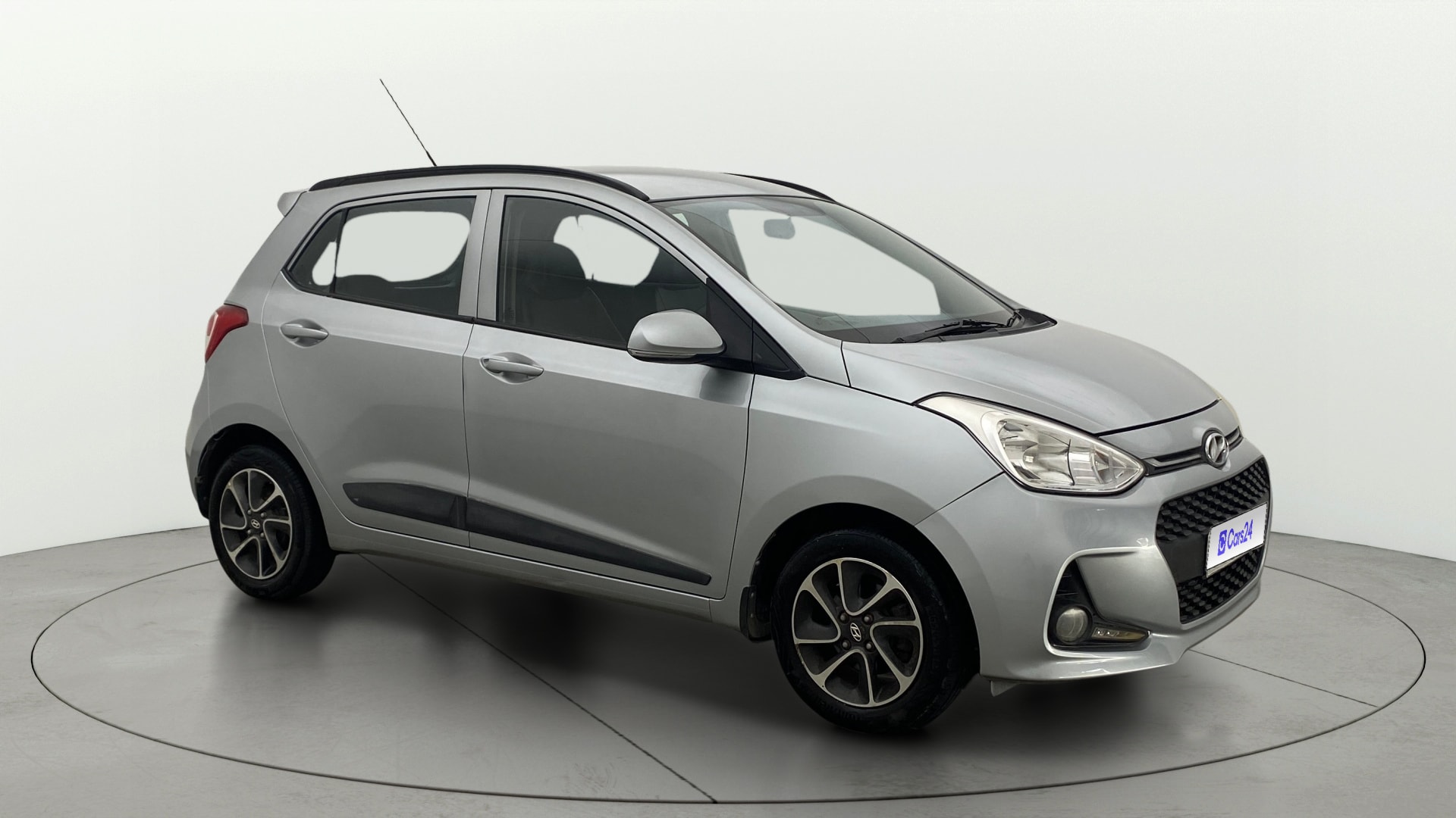 View 2019 Hyundai Grand i10 1.2 Sportz AT Petrol Image 36 Used 2019 Hyundai Grand i10 1.2 Sportz AT Petrol Image 36