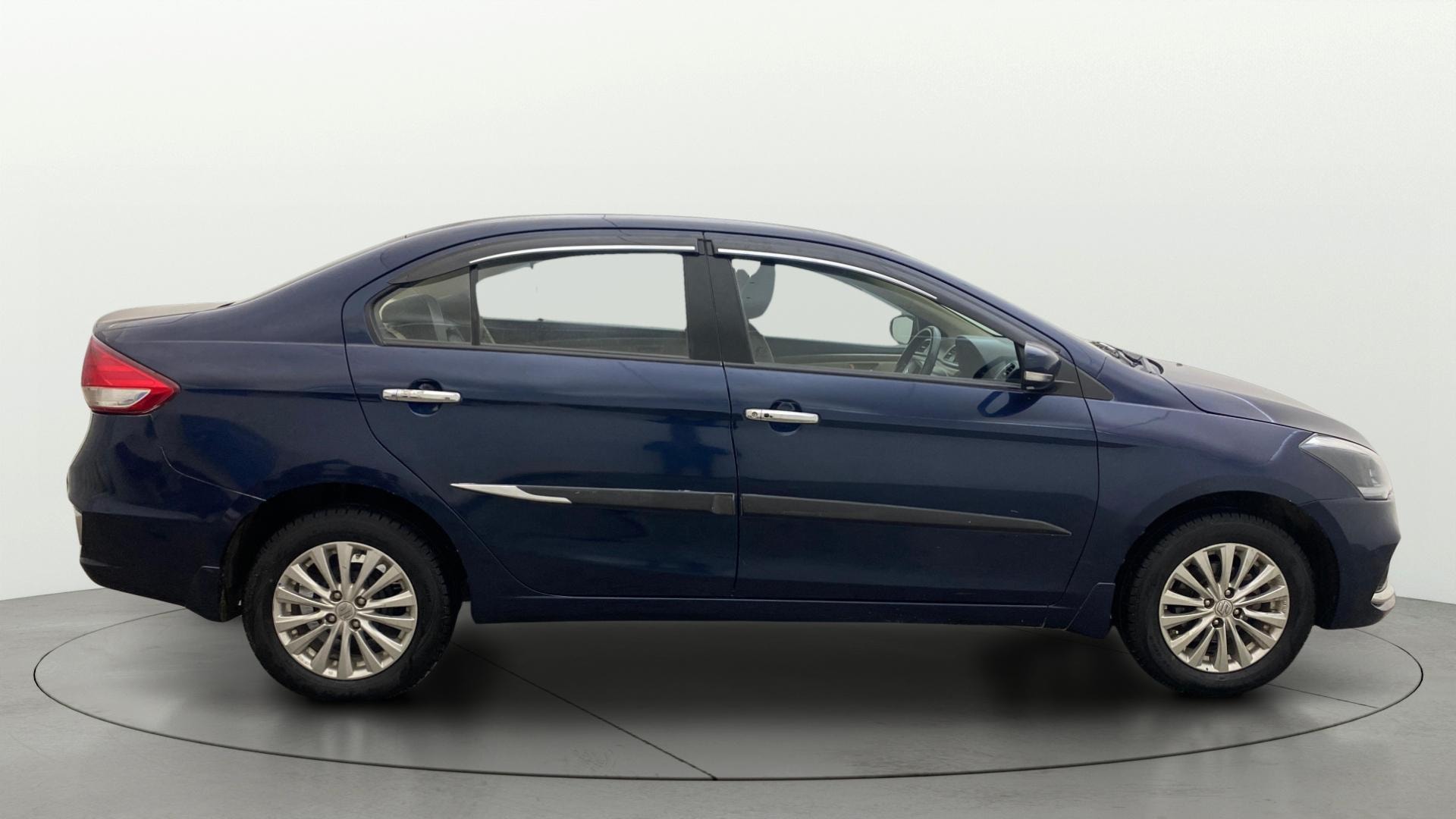 View 2022 Maruti Suzuki 1000 Base Variant Image 9 Used 2022 Maruti Suzuki 1000 Base Variant Image 9