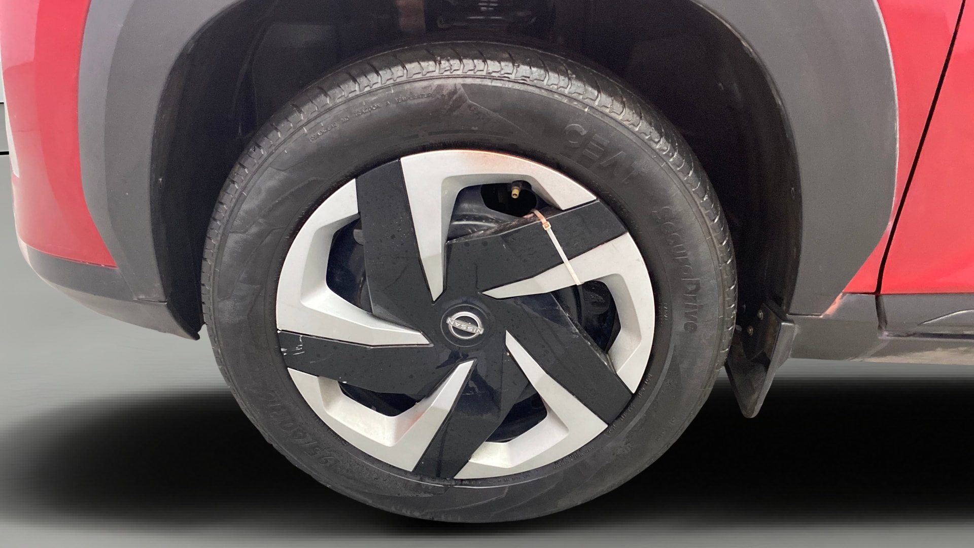 Used 2025 Nissan Magnite Used 2025 Nissan Magnite