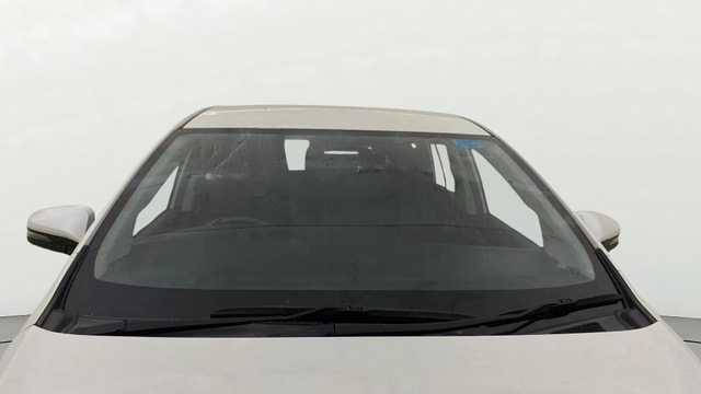 View Toyota Innova Crysta Image 31 Used Toyota Innova Crysta Image 31
