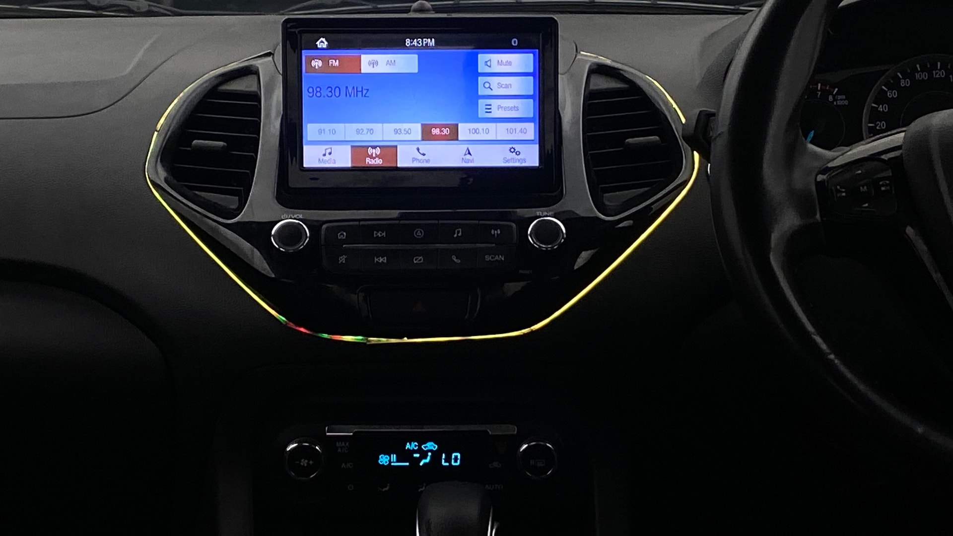 View 2021 Ford Figo Aspire 1.2P Ambiente MT BS IV Image 17 Used 2021 Ford Figo Aspire 1.2P Ambiente MT BS IV Image 17
