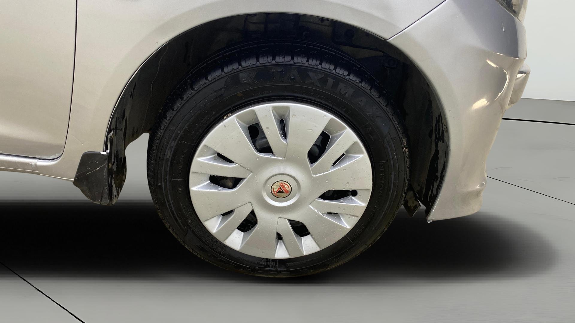 View 2015 Honda Amaze E MT Petrol BS IV Image 39 Used 2015 Honda Amaze E MT Petrol BS IV Image 39