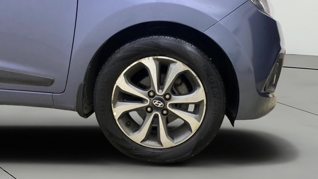 View Hyundai Xcent Image 41 Used Hyundai Xcent Image 41