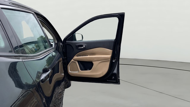 View Jeep Compass Image 45 Used Jeep Compass Image 45