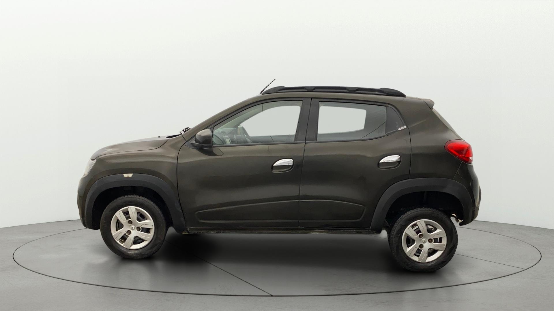 View 2018 Renault Kwid RXT 1.0 Image 24 Used 2018 Renault Kwid RXT 1.0 Image 24