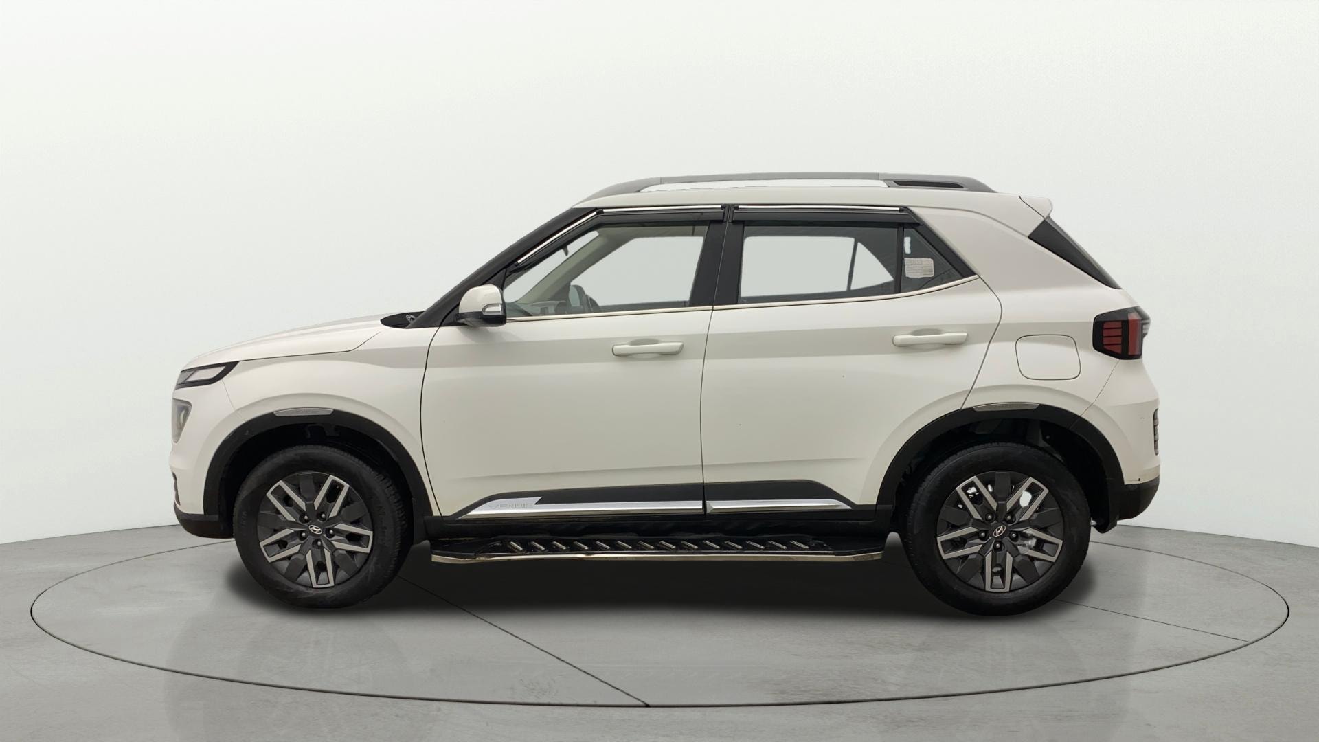 View 2022 Hyundai Venue S (O) 1.0 Turbo Petrol DCT Image 6 Used 2022 Hyundai Venue S (O) 1.0 Turbo Petrol DCT Image 6