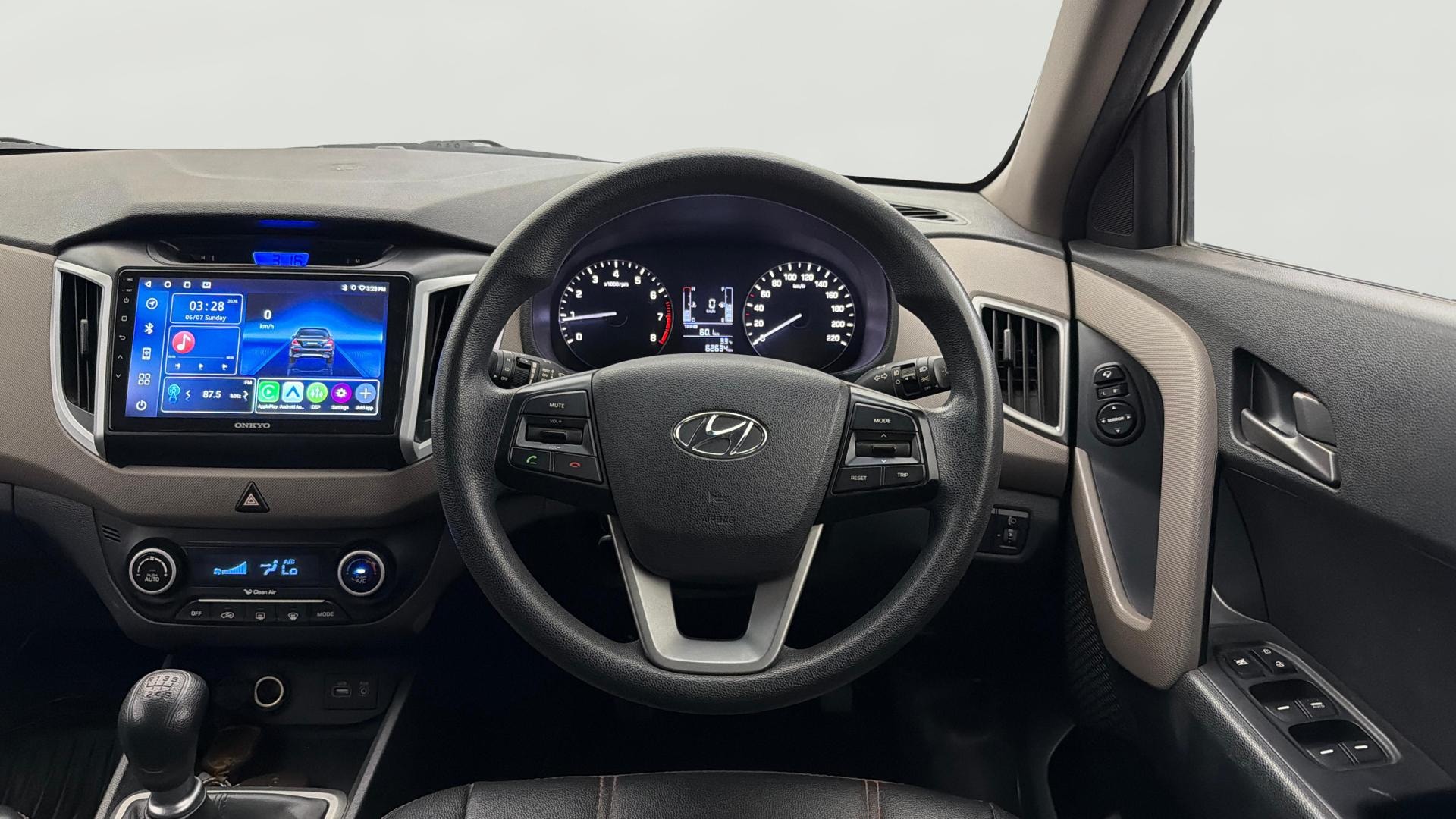 View 2016 Hyundai Creta 1.6 SX Plus Petrol Image 20 Used 2016 Hyundai Creta 1.6 SX Plus Petrol Image 20