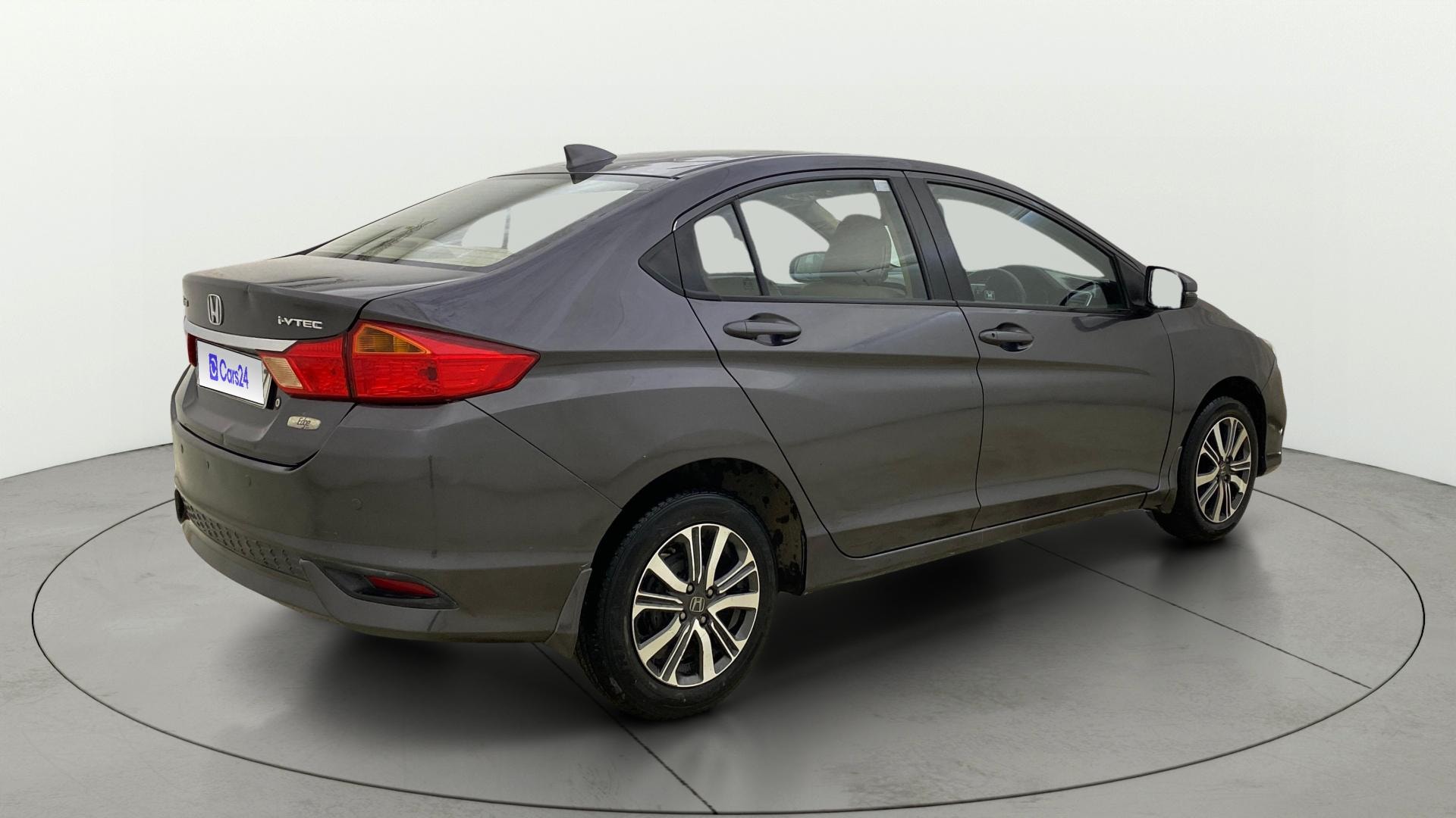 View 2018 Honda City ZX MT Diesel Anniversary Edition Image 42 Used 2018 Honda City ZX MT Diesel Anniversary Edition Image 42