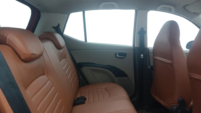 View Hyundai i10 Image 29 Used Hyundai i10 Image 29