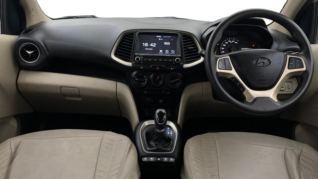 View Hyundai New Santro Image 15 Used Hyundai New Santro Image 15