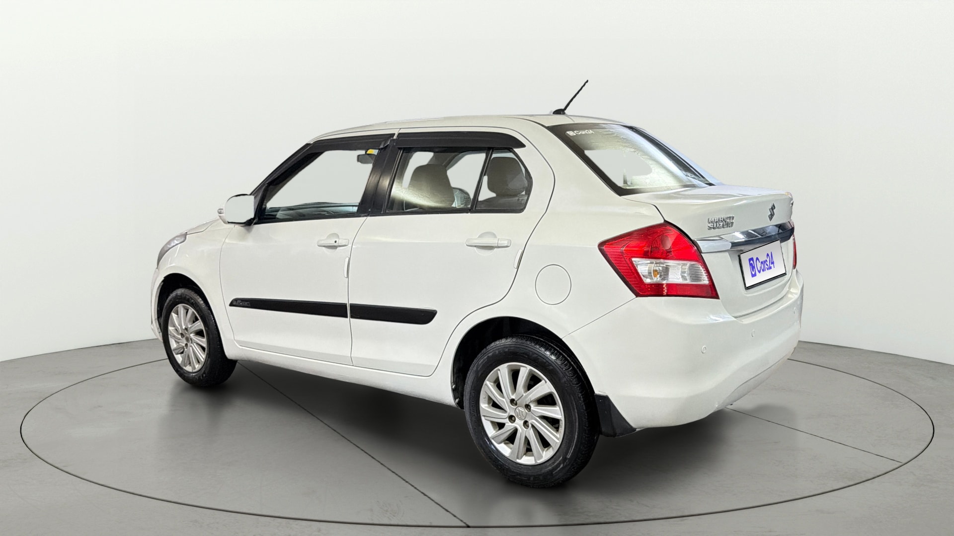 View 2015 Maruti Suzuki 1000 Base Variant Image 2 Used 2015 Maruti Suzuki 1000 Base Variant Image 2