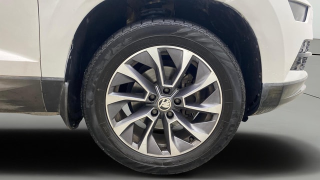 View Skoda Karoq Image 42 Used Skoda Karoq Image 42