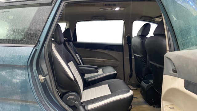View Mahindra Marazzo Image 29 Used Mahindra Marazzo Image 29