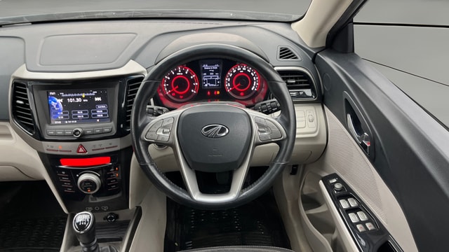 View Mahindra XUV300 Image 13 Used Mahindra XUV300 Image 13