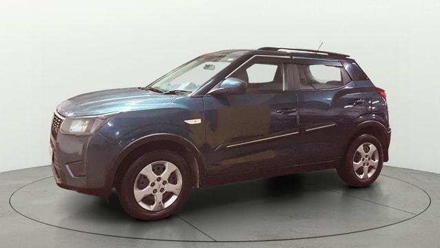View Mahindra XUV300 Image 34 Used Mahindra XUV300 Image 34