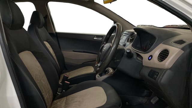 View Hyundai Grand i10 Image 16 Used Hyundai Grand i10 Image 16