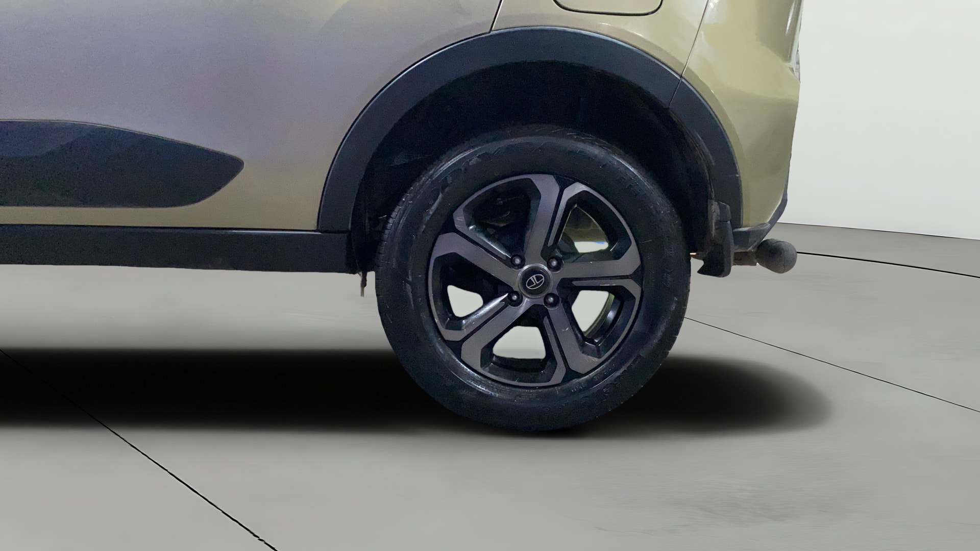 View 2022 Tata Nexon Revotron XE Image 8 Used 2022 Tata Nexon Revotron XE Image 8