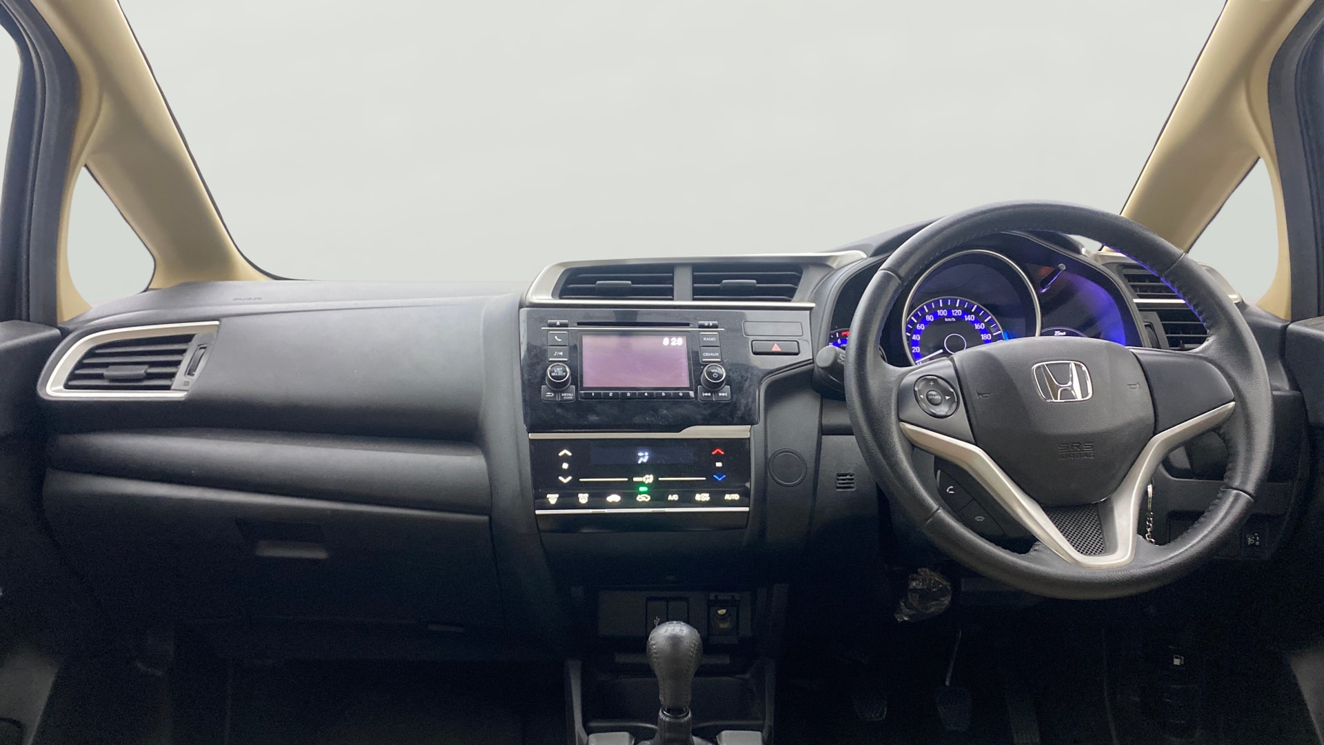 View 2017 Honda Jazz E MT Diesel Image 17 Used 2017 Honda Jazz E MT Diesel Image 17