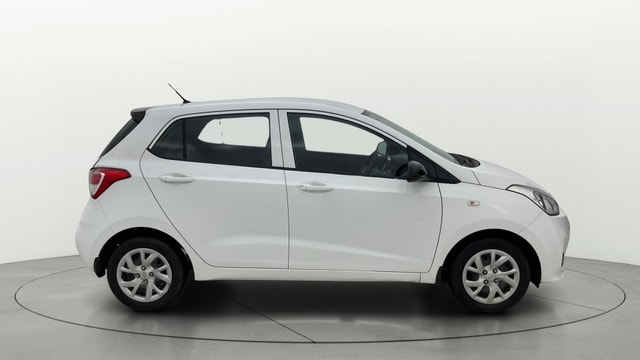 View Hyundai Grand i10 Image 8 Used Hyundai Grand i10 Image 8