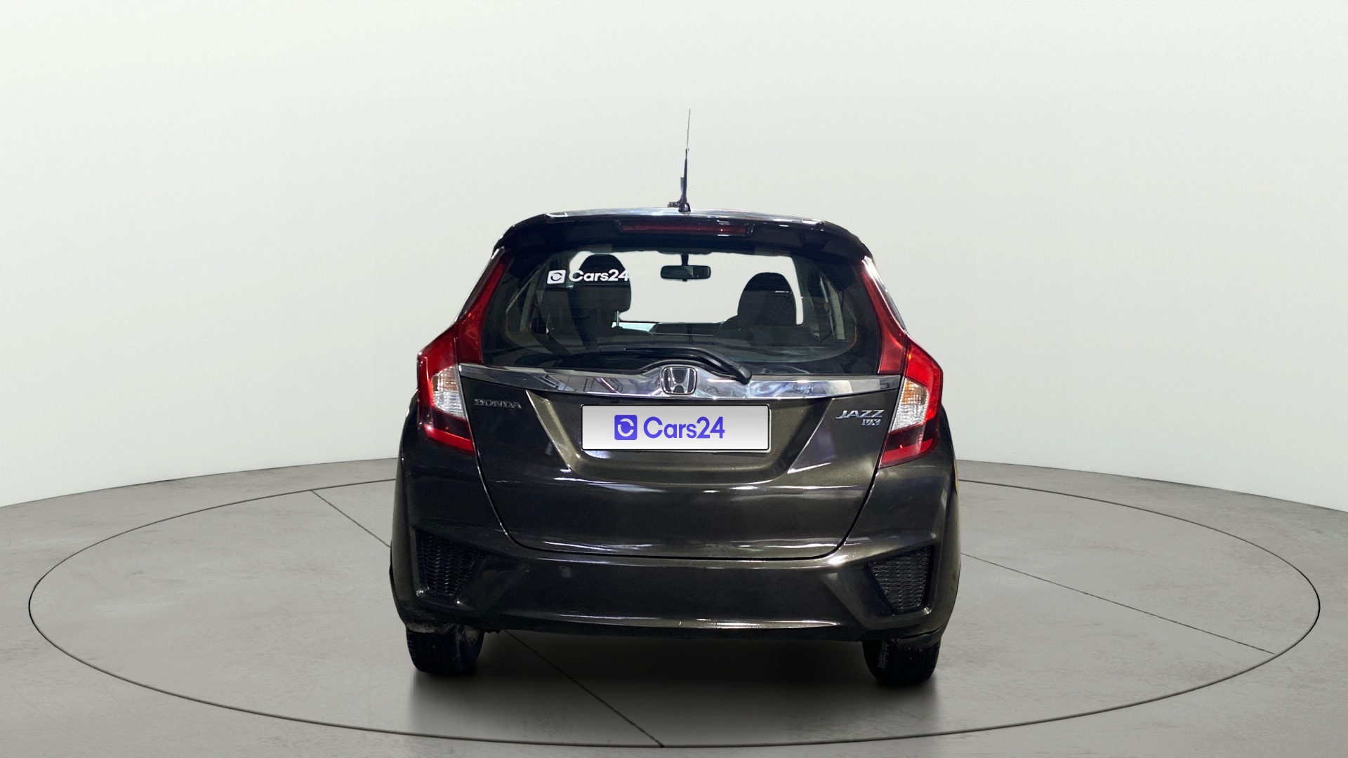 View 2015 Honda Jazz E MT Diesel Image 39 Used 2015 Honda Jazz E MT Diesel Image 39