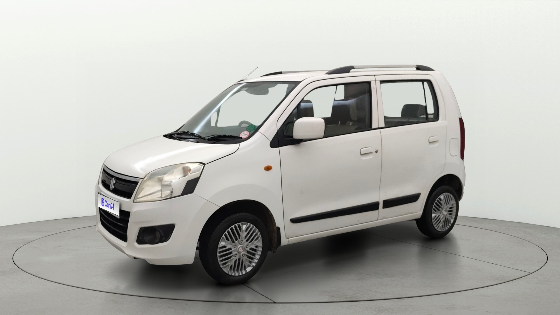 View 2017 Maruti Suzuki 1000 Base Variant Image 34 Used 2017 Maruti Suzuki 1000 Base Variant Image 34